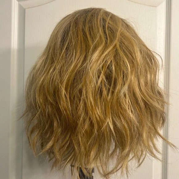 Belle Tress Columbia Lace Front Wig‎ Rooted Golden Brown - Picture 3 of 7